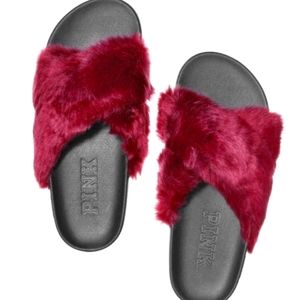 Nwt vs pink fur slides